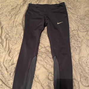 Nike leggings